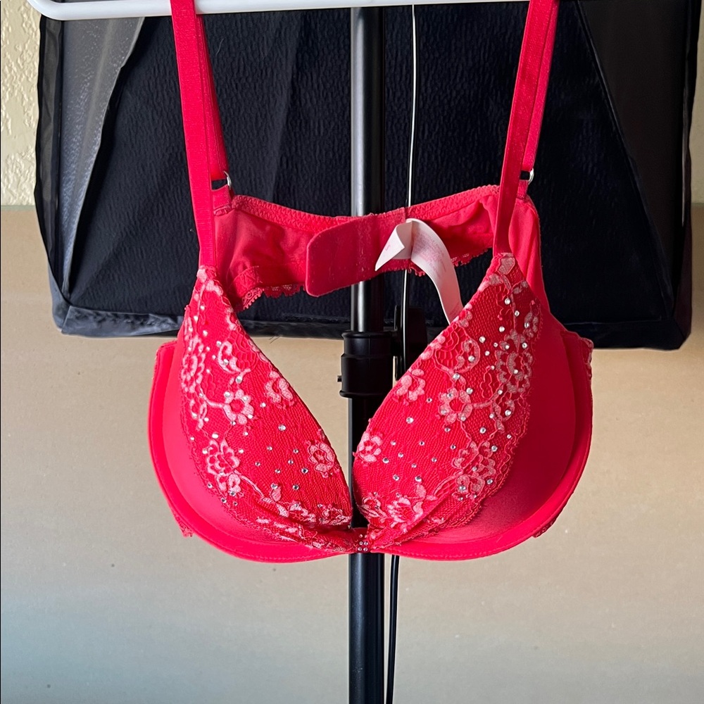 Victoria's Secret Red Floral Embroidered Bra